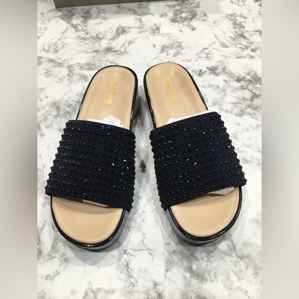 Kenneth Cole Reaction Maila Jewel sandal slide New in box Size womens 8.5
